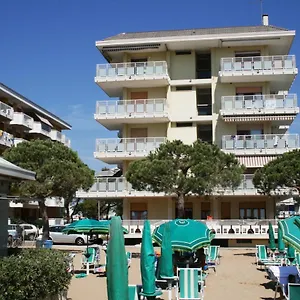 Diplomatic Fronte Mare Appartamento