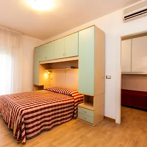 Szálloda Arizona, Lido di Jesolo
