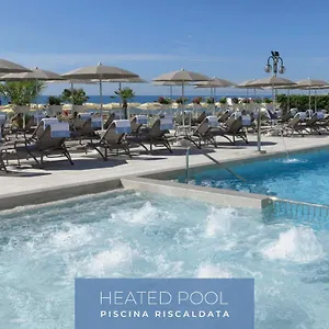 Szálloda Cavalieri Palace &, Lido di Jesolo