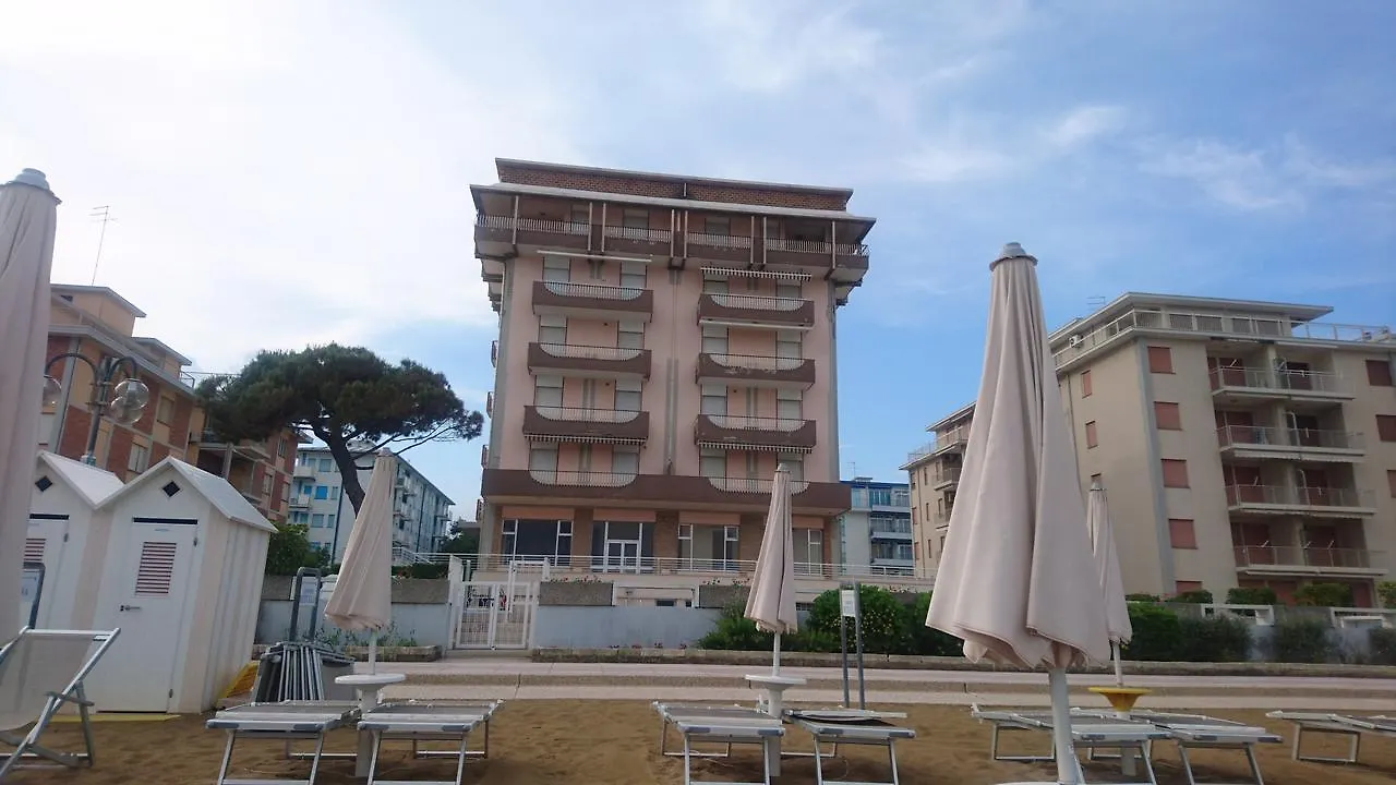 Condominio Faro Lido di Jesolo 0*,