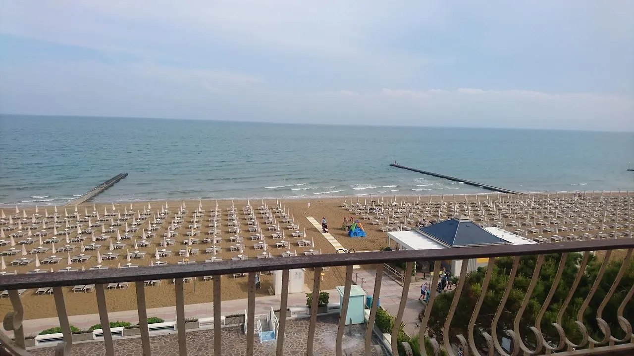 Condominio Faro Lido di Jesolo